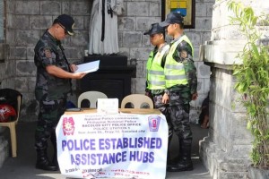Bacolod police sets up assistance hubs in churches, public areas